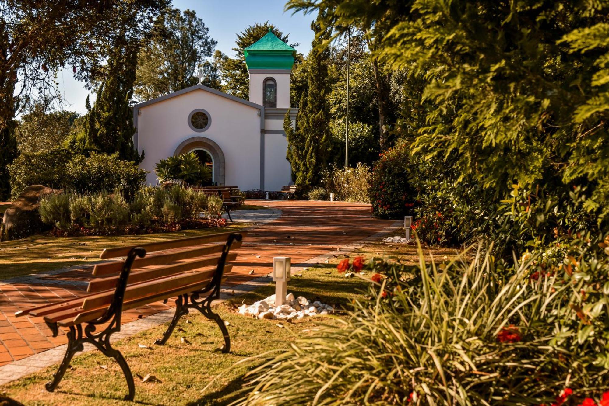 Bourbon Resort Atibaia Exterior photo The Chapel of the Holy Trinity