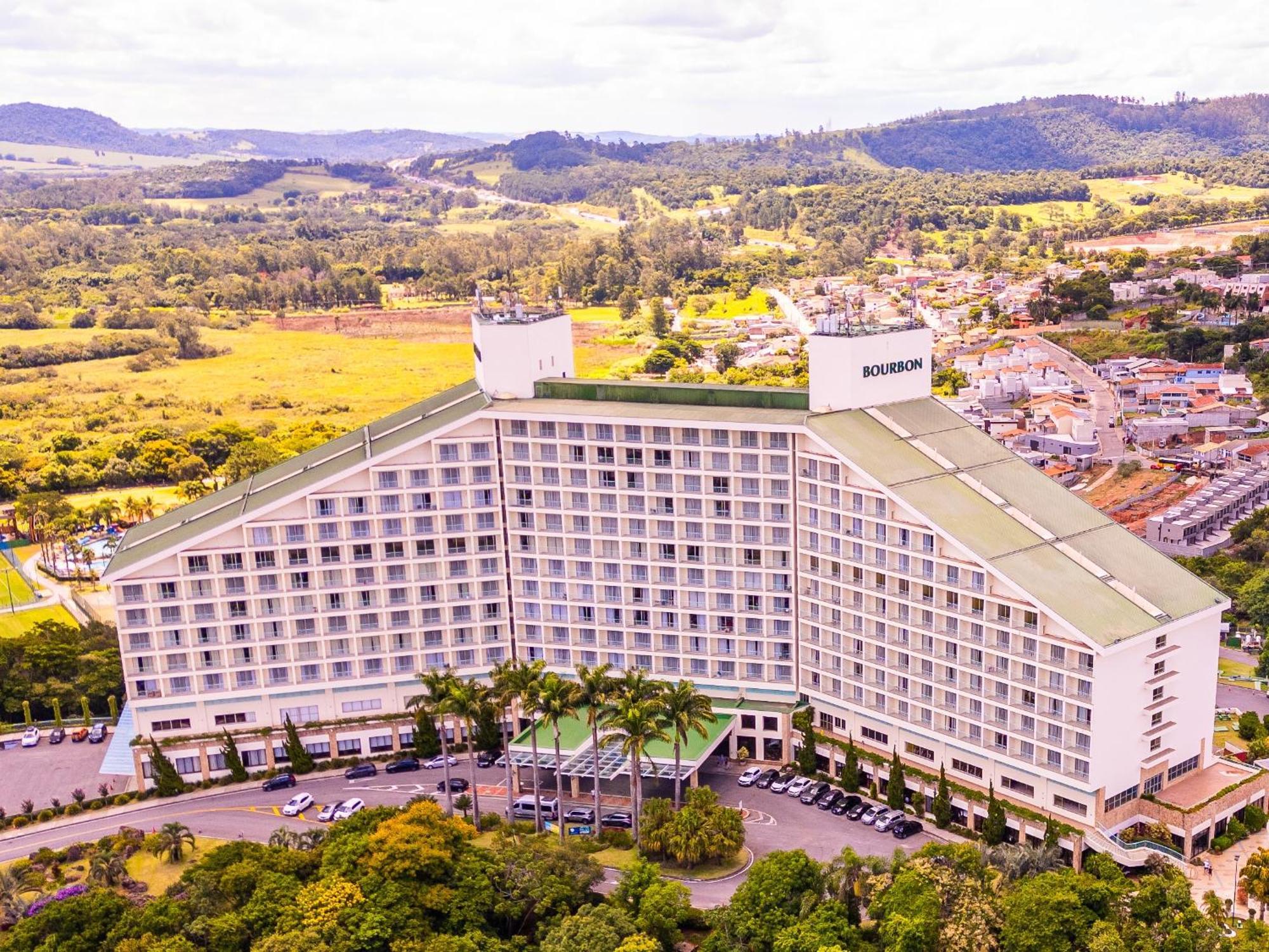 Bourbon Resort Atibaia Exterior photo The Royal Hotel